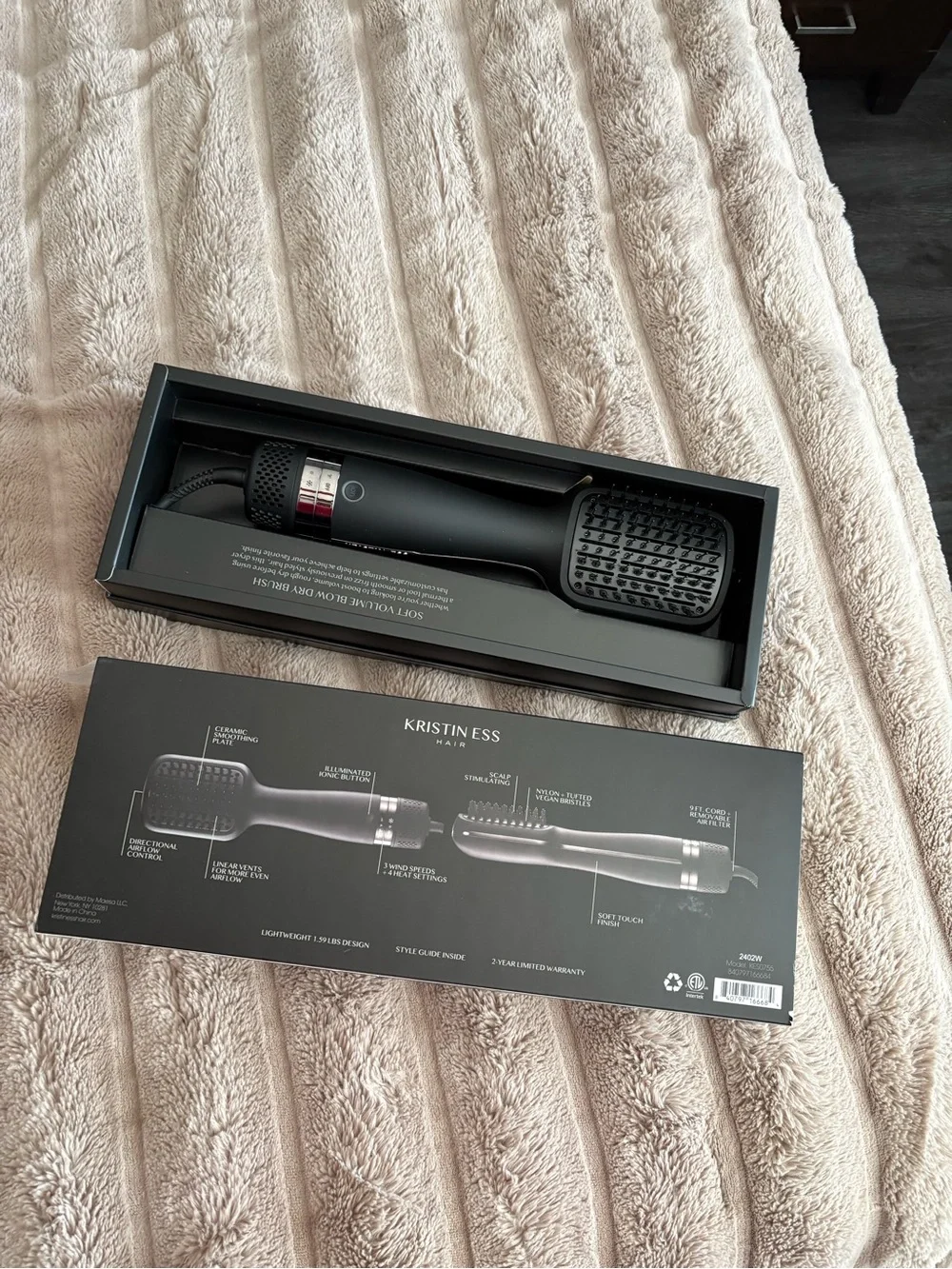 Kristin Ess Blow Dry Hair Brush New